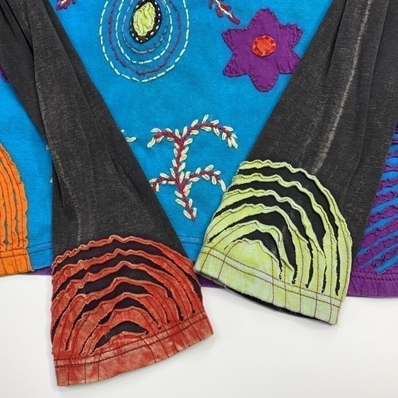 Rising International Bohemian Floral Long Sleeve Medium - Picture 9 of 9
